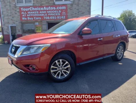 Red 2013 Nissan Pathfinder SV for sale in Crestwood, IL