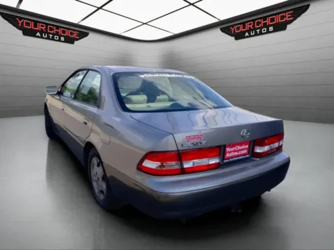 Another view of 2000 Lexus ES 300 Base 4dr Sedan for sale in Crestwood, IL at Your Choice Autos - Crestwood