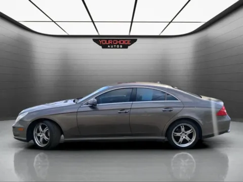 Photos of 2009 Mercedes-Benz CLS-Class 5.5L for sale in Crestwood, IL at Your Choice Autos - Crestwood