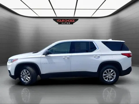 Photos of 2021 Chevrolet Traverse LS for sale in Crestwood, IL at Your Choice Autos - Crestwood