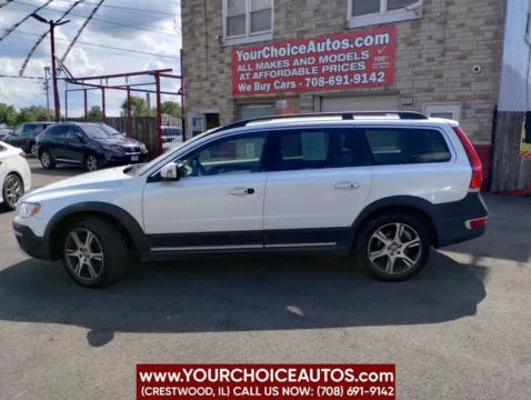 Photos of 2015 Volvo XC70 T6 Premier Plus for sale in Crestwood, IL at Your Choice Autos - Crestwood