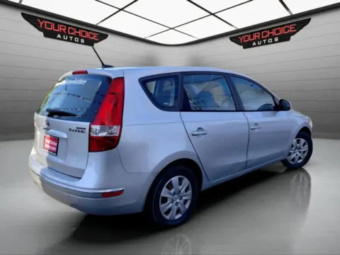 More photos of 2012 Hyundai Elantra Touring GLS at Your Choice Autos - Crestwood, IL