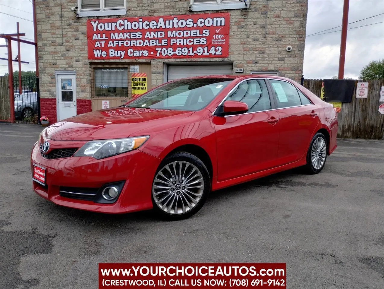 Red 2012 Toyota Camry SE 4dr Sedan for sale in Crestwood, IL