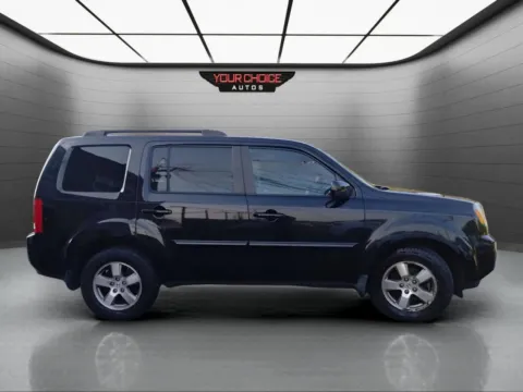 More photos of 2011 Honda Pilot EX-L at Your Choice Autos - Crestwood, IL