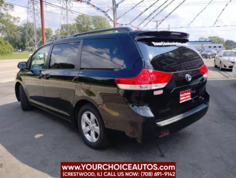 Another view of 2014 Toyota Sienna LE 7 Passenger Auto Access Seat 4dr Mini Van for sale in Crestwood, IL at Your Choice Autos - Crestwood