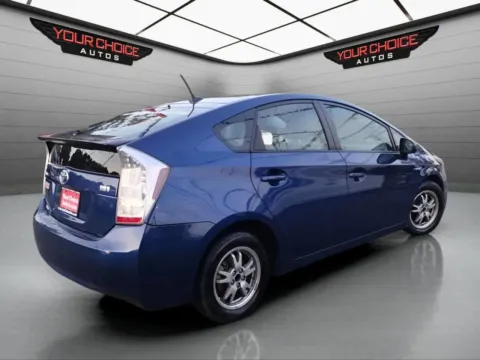More photos of 2011 Toyota Prius Five 4dr Hatchback at Your Choice Autos - Crestwood, IL