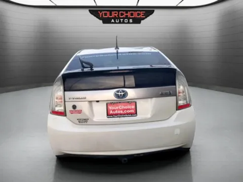 More photos of 2013 Toyota Prius Plug-In Advanced 4dr Hatchback at Your Choice Autos - Crestwood, IL