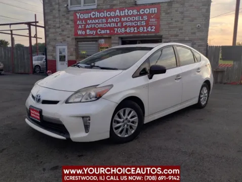 White 2013 Toyota Prius Plug-In Advanced 4dr Hatchback for sale in Crestwood, IL