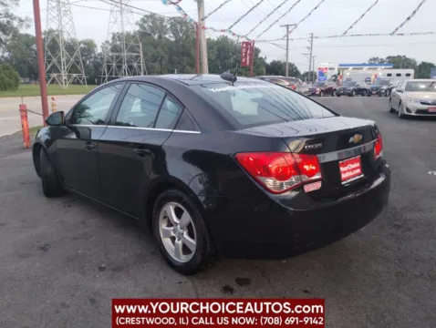 Another view of 2016 Chevrolet Cruze Limited LT for sale in Crestwood, IL at Your Choice Autos - Crestwood