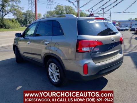 Another view of 2014 Kia Sorento LX for sale in Crestwood, IL at Your Choice Autos - Crestwood