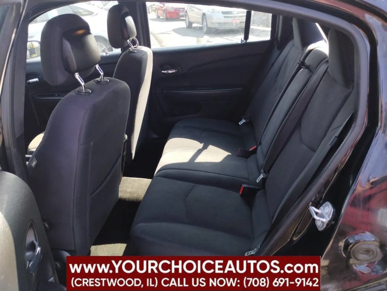 2014 Chrysler 200 LX - Photo 17