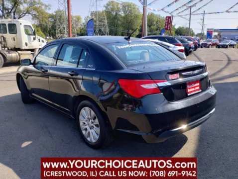 Another view of 2014 Chrysler 200 LX for sale in Crestwood, IL at Your Choice Autos - Crestwood