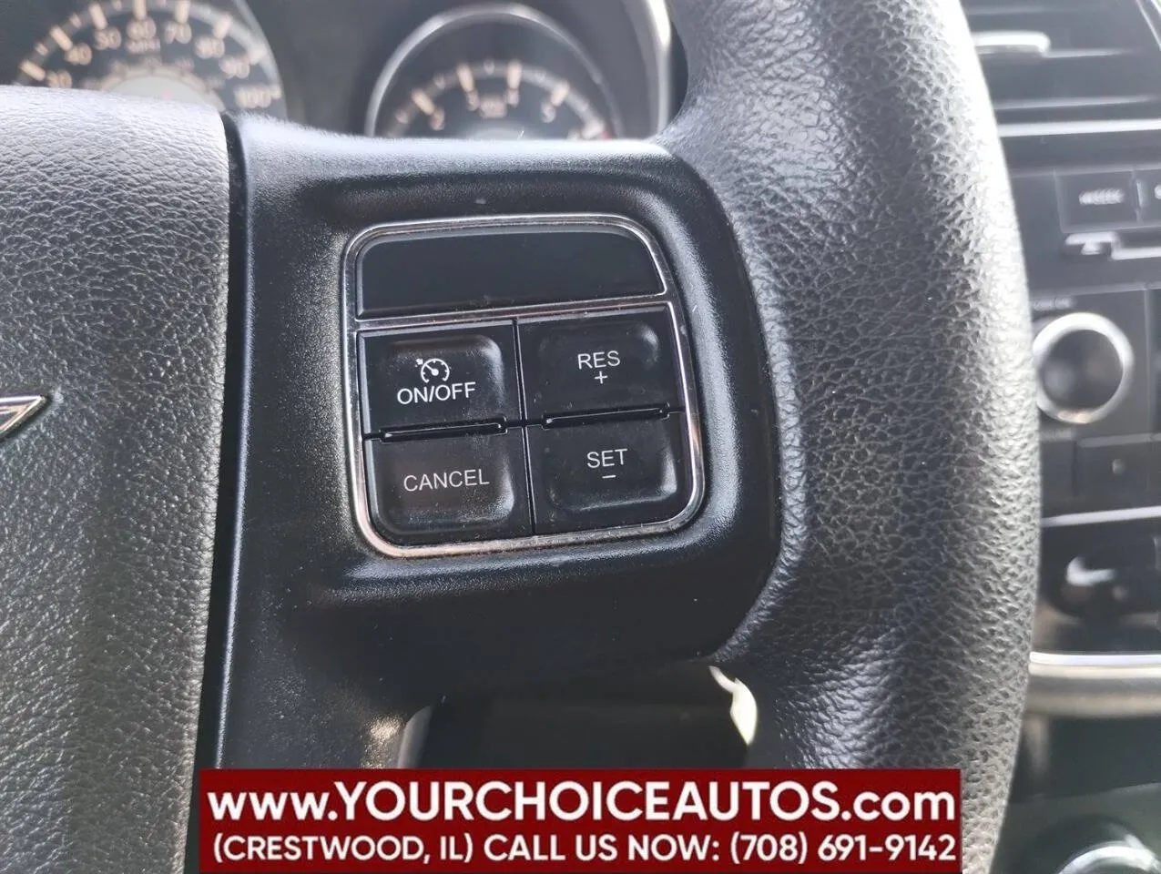 2014 Chrysler 200 LX - Photo 24