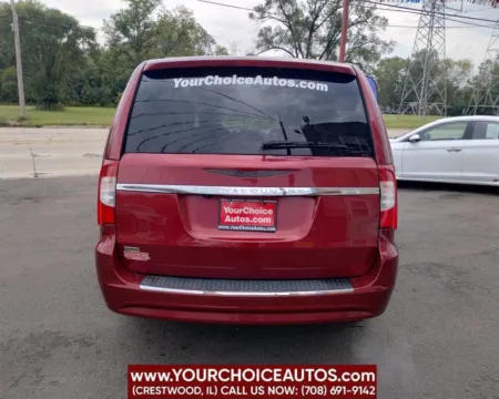More photos of 2015 Chrysler Town & Country Touring at Your Choice Autos - Crestwood, IL