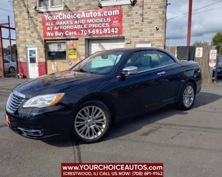 Photos of 2013 Chrysler 200 Limited for sale in Crestwood, IL at Your Choice Autos - Crestwood