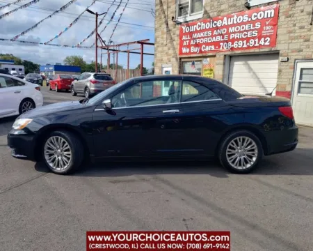 Another view of 2013 Chrysler 200 Limited for sale in Crestwood, IL at Your Choice Autos - Crestwood