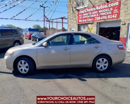 Photos of 2007 Toyota Camry LE 4dr Sedan (2.4L I4 5A) for sale in Crestwood, IL at Your Choice Autos - Crestwood