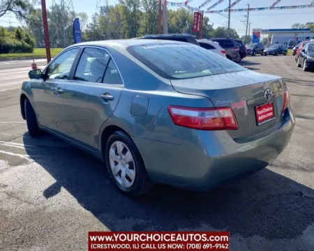 Another view of 2007 Toyota Camry SE 4dr Sedan (2.4L I4 5A) for sale in Crestwood, IL at Your Choice Autos - Crestwood