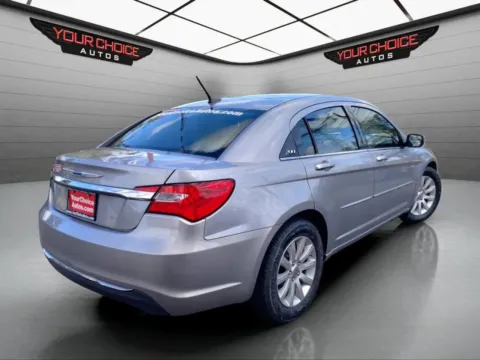 More photos of 2014 Chrysler 200 Touring at Your Choice Autos - Crestwood, IL