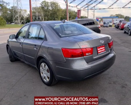 Another view of 2010 Hyundai Sonata GLS for sale in Crestwood, IL at Your Choice Autos - Crestwood