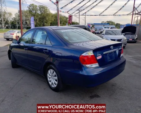 Another view of 2006 Toyota Camry LE 4dr Sedan w/Automatic for sale in Crestwood, IL at Your Choice Autos - Crestwood