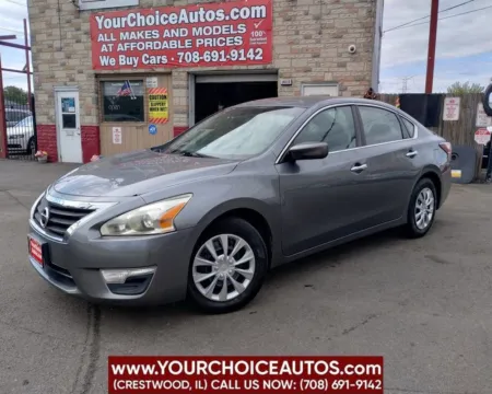 Gray 2015 Nissan Altima 2.5 S 4dr Sedan for sale in Crestwood, IL