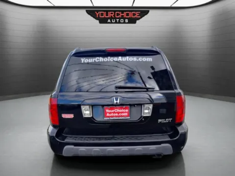 More photos of 2004 Honda Pilot EX at Your Choice Autos - Crestwood, IL