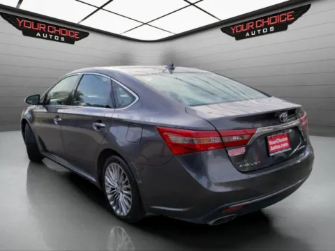 Another view of 2018 Toyota Avalon Limited 4dr Sedan for sale in Crestwood, IL at Your Choice Autos - Crestwood