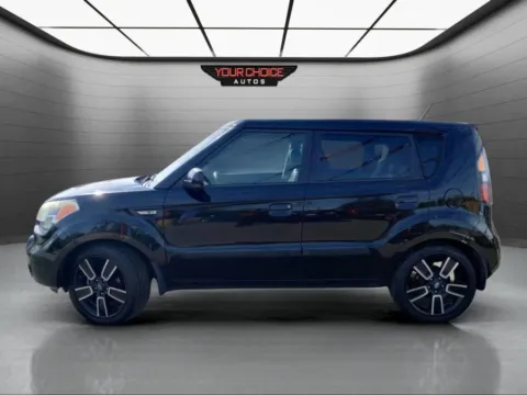 Photos of 2010 Kia Soul + for sale in Crestwood, IL at Your Choice Autos - Crestwood