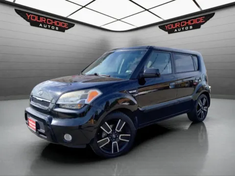 Black 2010 Kia Soul + for sale in Crestwood, IL