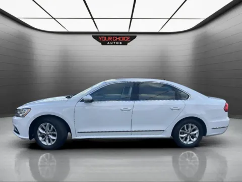 Photos of 2016 Volkswagen Passat 1.8T R Line 4dr Sedan PZEV for sale in Crestwood, IL at Your Choice Autos - Crestwood