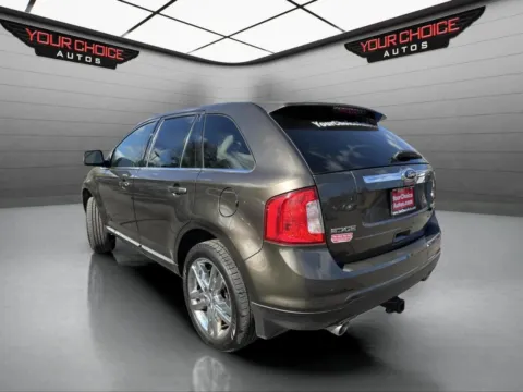 Another view of 2011 Ford Edge Limited for sale in Crestwood, IL at Your Choice Autos - Crestwood