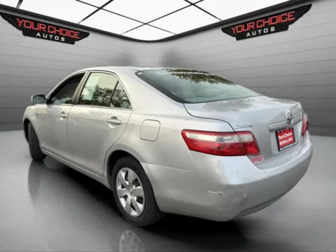 Another view of 2009 Toyota Camry Base 4dr Sedan 5A for sale in Crestwood, IL at Your Choice Autos - Crestwood