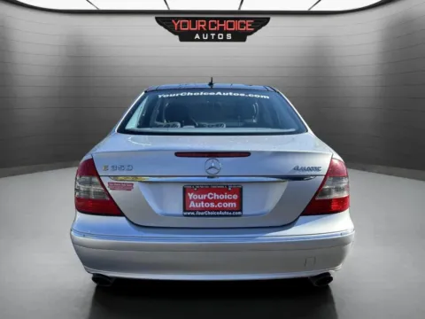 More photos of 2007 Mercedes-Benz E-Class 3.5L at Your Choice Autos - Crestwood, IL