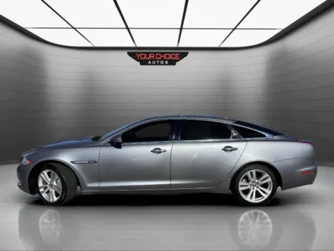 Photos of 2013 Jaguar XJ L Portfolio for sale in Crestwood, IL at Your Choice Autos - Crestwood