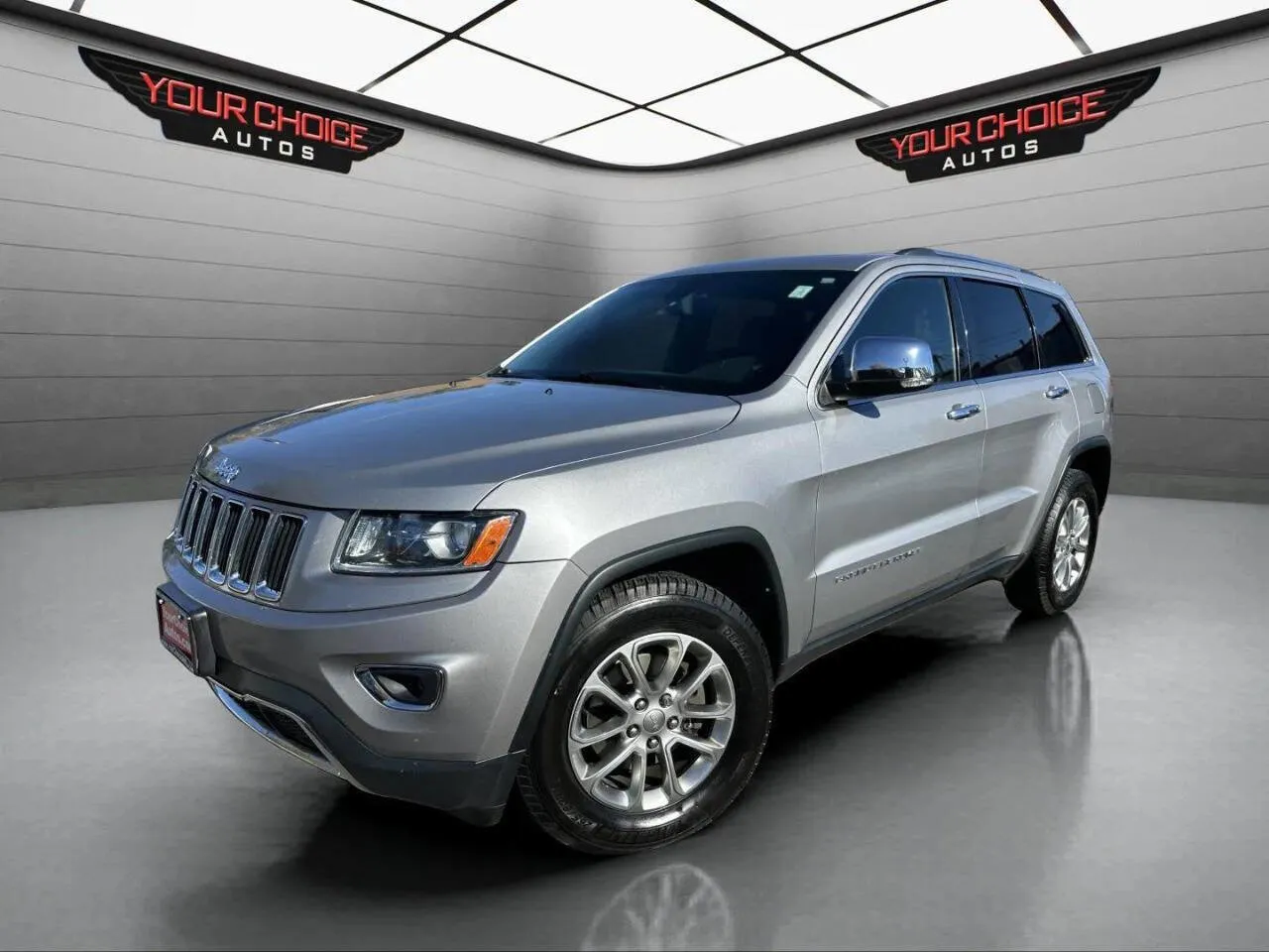 Silver 2014 Jeep Grand Cherokee Limited for sale in Crestwood, IL