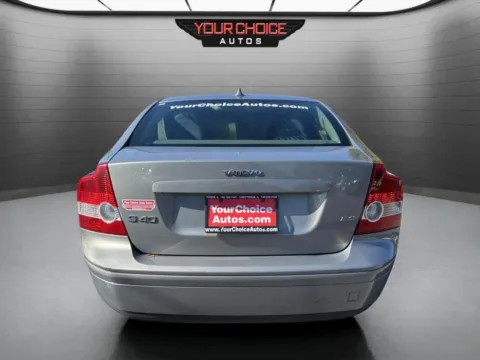 More photos of 2005 Volvo S40 2.4i 4dr Sedan at Your Choice Autos - Crestwood, IL