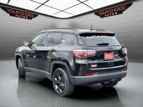 Photos of 2018 Jeep Compass Altitude for sale in Joliet, IL at Your Choice Autos - Joliet