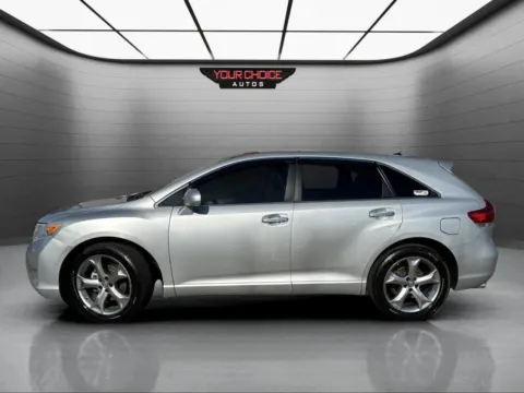 Photos of 2009 Toyota Venza AWD V6 4dr Crossover for sale in Joliet, IL at Your Choice Autos - Joliet
