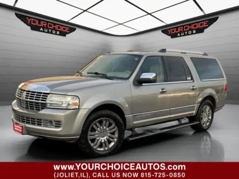 Gray 2008 Lincoln Navigator L Base 4dr SUV 4WD for sale in Joliet, IL