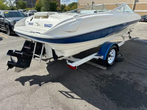 More photos of 1998 Bayliner 2050 CX at Your Choice Autos - Joliet, IL