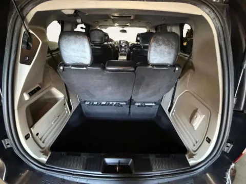 More photos of 2014 Chrysler Town & Country Touring-L 30th Anniversary at Your Choice Autos - Joliet, IL