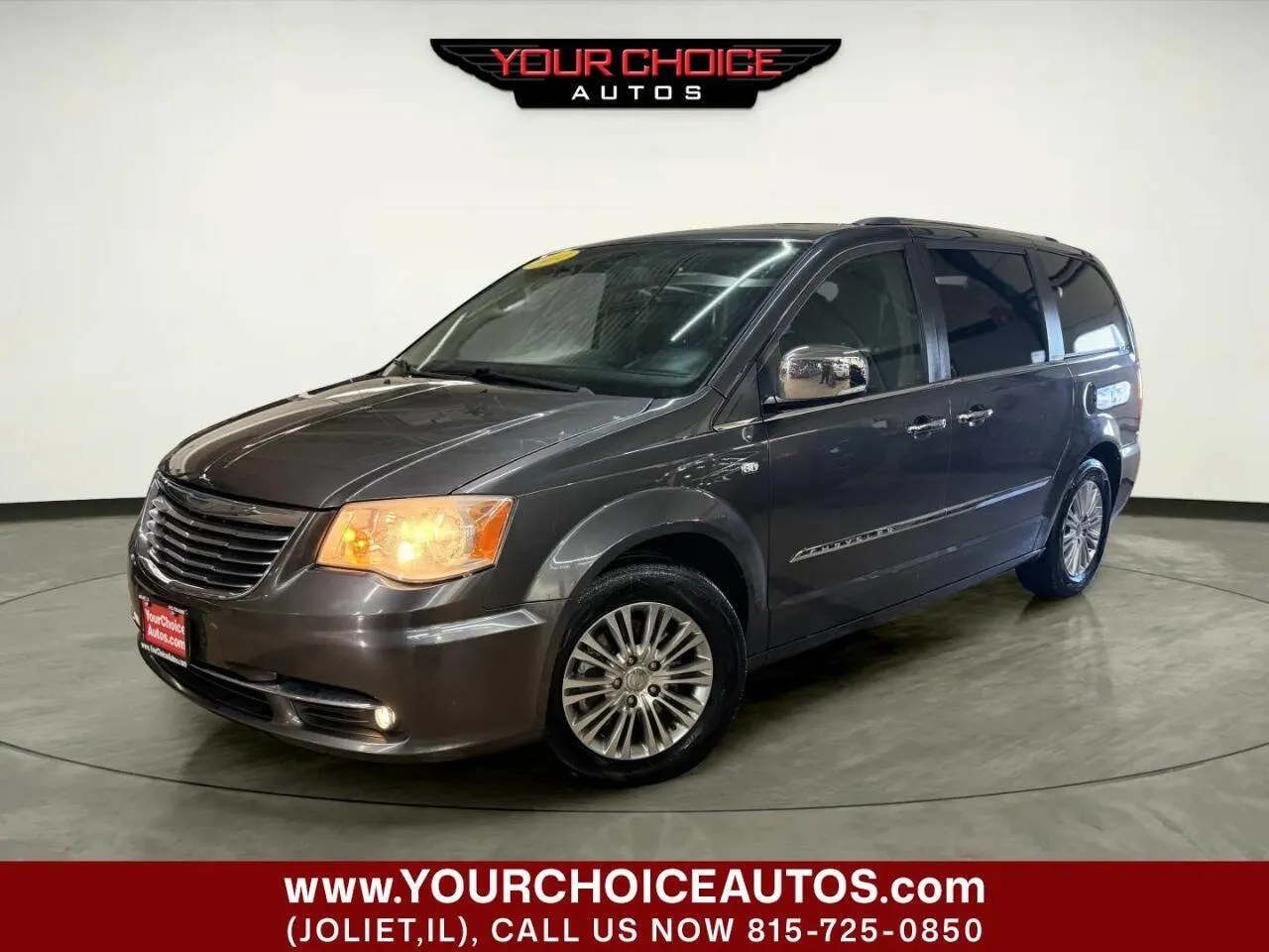 Gray 2014 Chrysler Town & Country Touring-L 30th Anniversary for sale in Joliet, IL