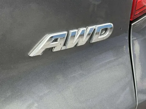 More photos of 2016 Honda Pilot EX-L at Your Choice Autos - Joliet, IL