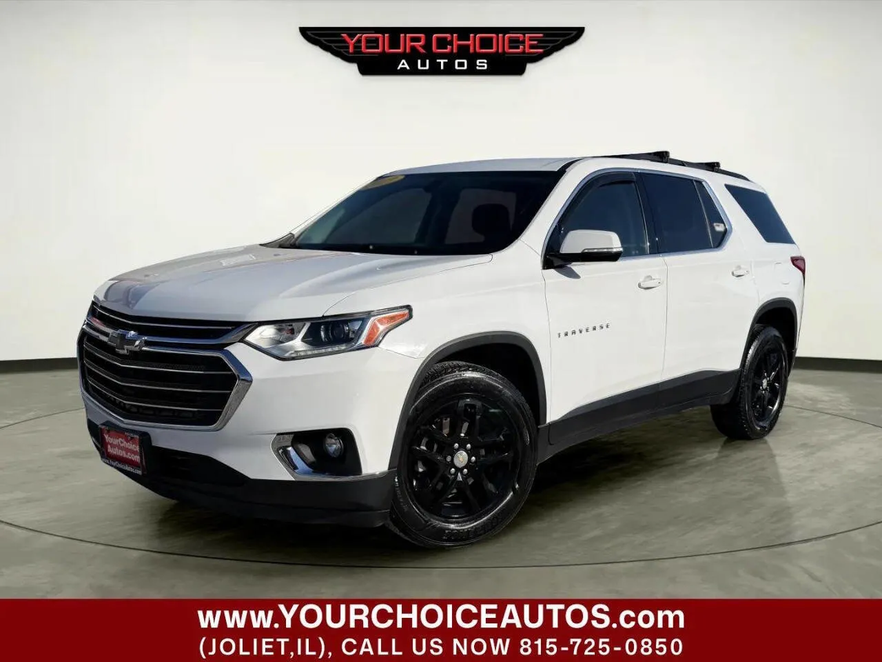 White 2019 Chevrolet Traverse LT Cloth for sale in Joliet, IL