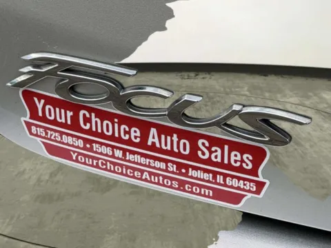 More photos of 2015 Ford Focus SE at Your Choice Autos - Joliet, IL