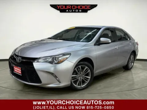 Gray 2017 Toyota Camry SE 4dr Sedan for sale in Joliet, IL