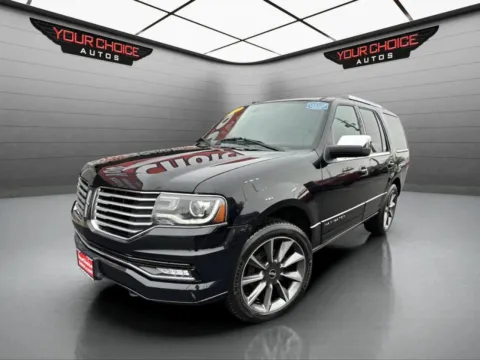 Black 2017 Lincoln Navigator Reserve for sale in Joliet, IL