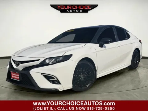 White 2020 Toyota Camry SE 4dr Sedan for sale in Joliet, IL