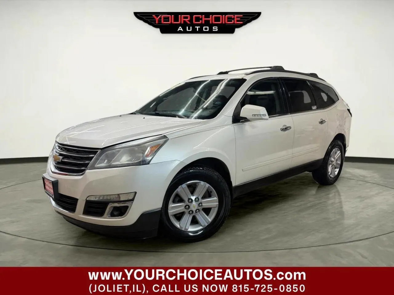 White 2014 Chevrolet Traverse LT for sale in Joliet, IL